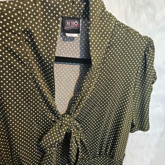 RETROLicious Polka-Dot Bow-Neck Vintage Flare Dress - Picture 3 of 6